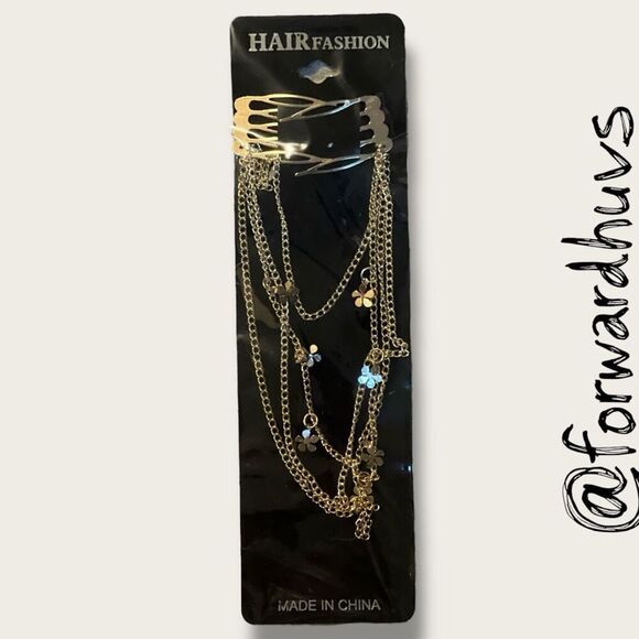 Bundle Sale 3 for $15 | Hair Fashion Hair Clips With Chains & Floral Charms - Picture 1 of 8